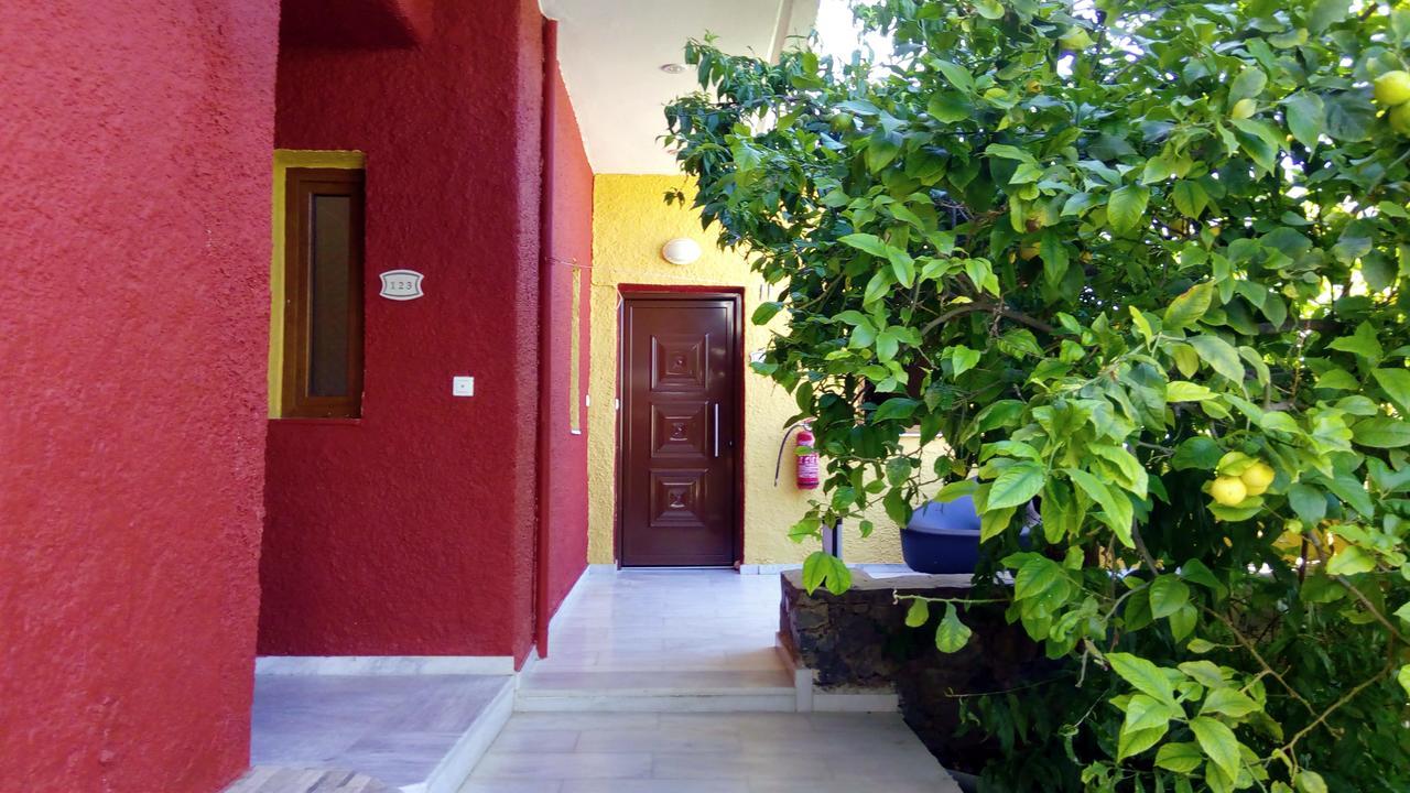 Katerini Apartments Hotel Platanias Extérieur photo